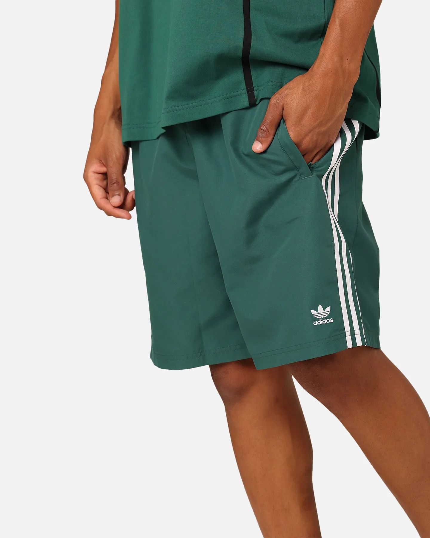 Adidas Oversized Shorts Collegiate Green
