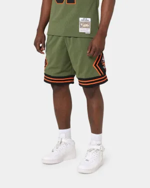 Mitchell & Ness Chicago Bulls Flight Swingman Shorts Olive