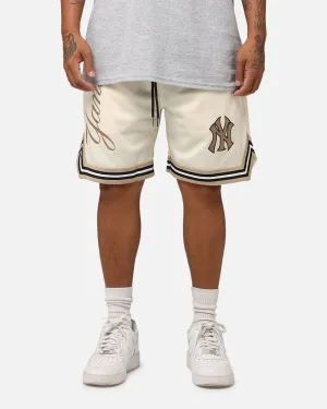 New Era New York Yankees Mesh Shorts Light Beige