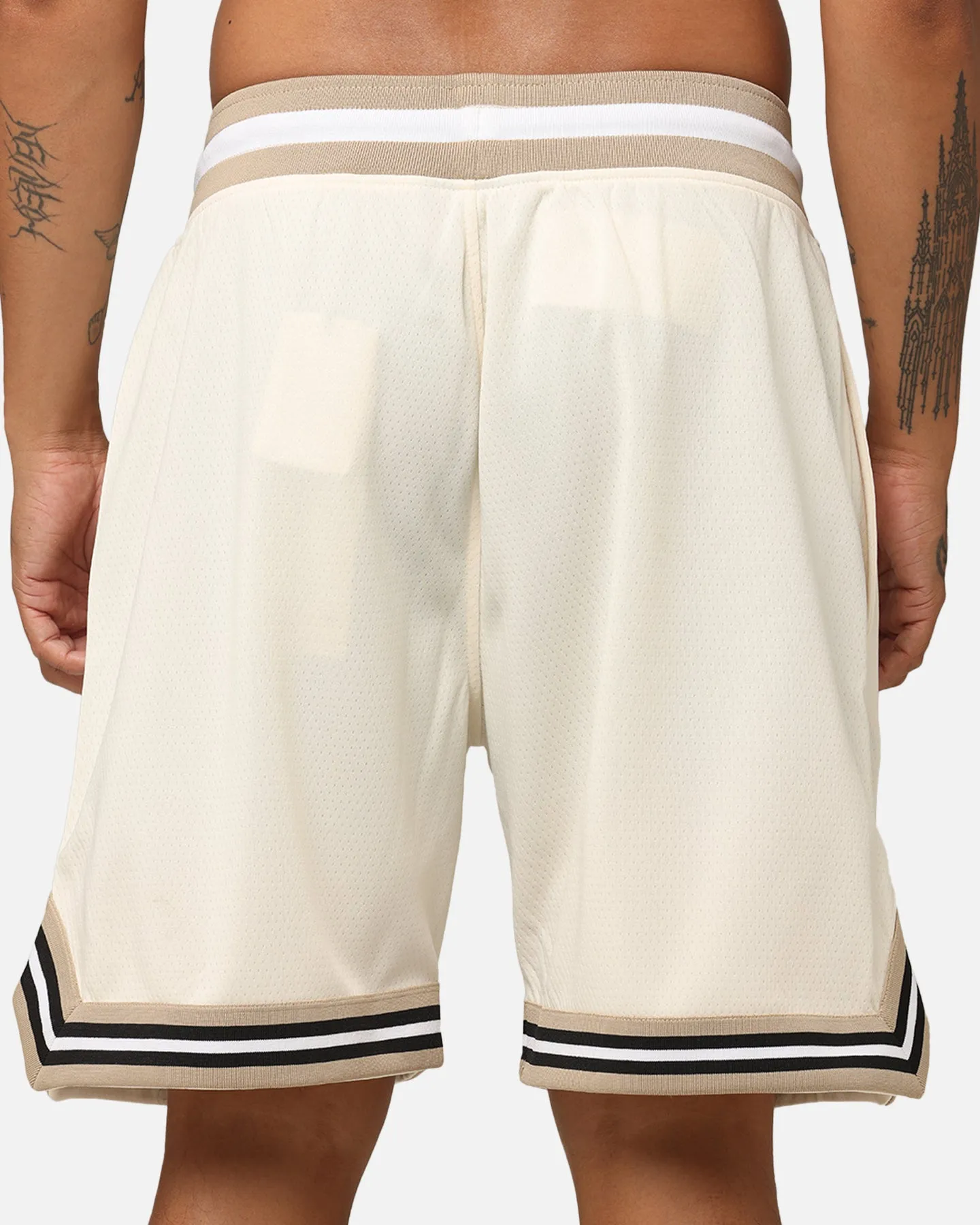 New Era New York Yankees Mesh Shorts Light Beige