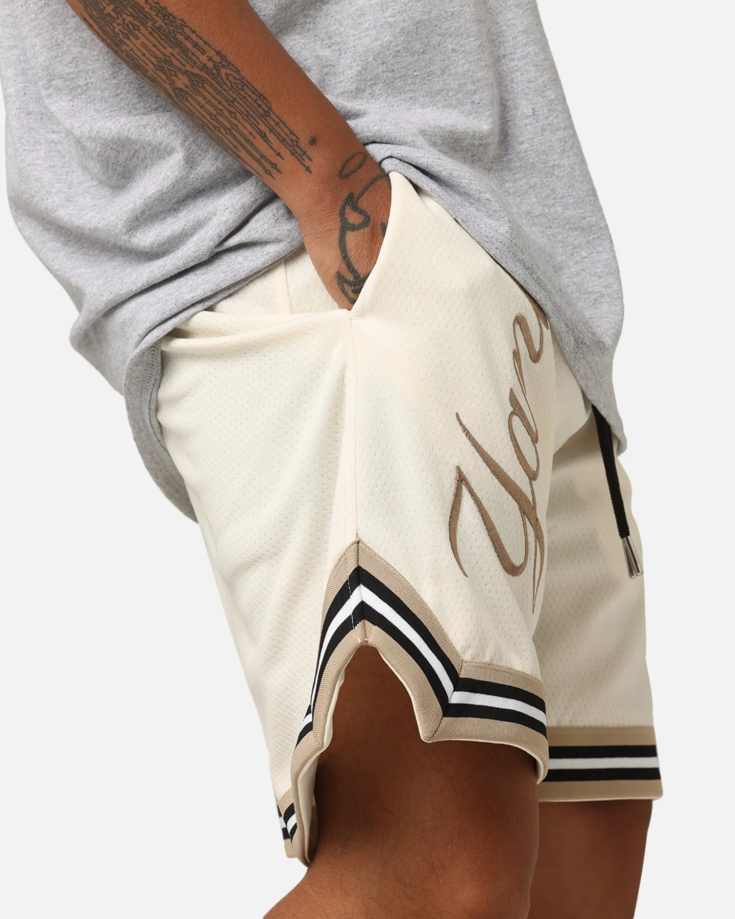 New Era New York Yankees Mesh Shorts Light Beige
